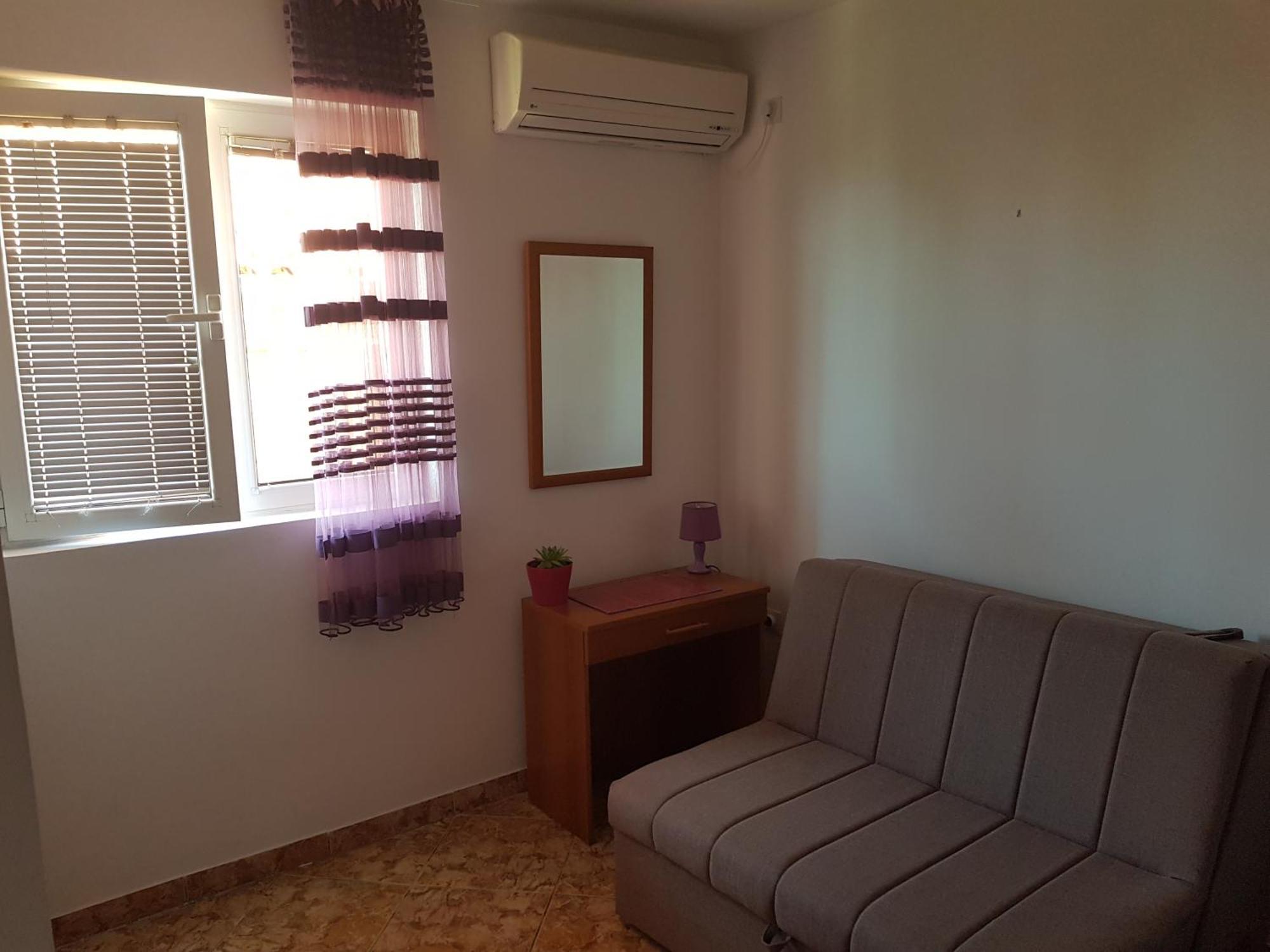 Apartments Drobni Pijesak Petrovac Quarto foto